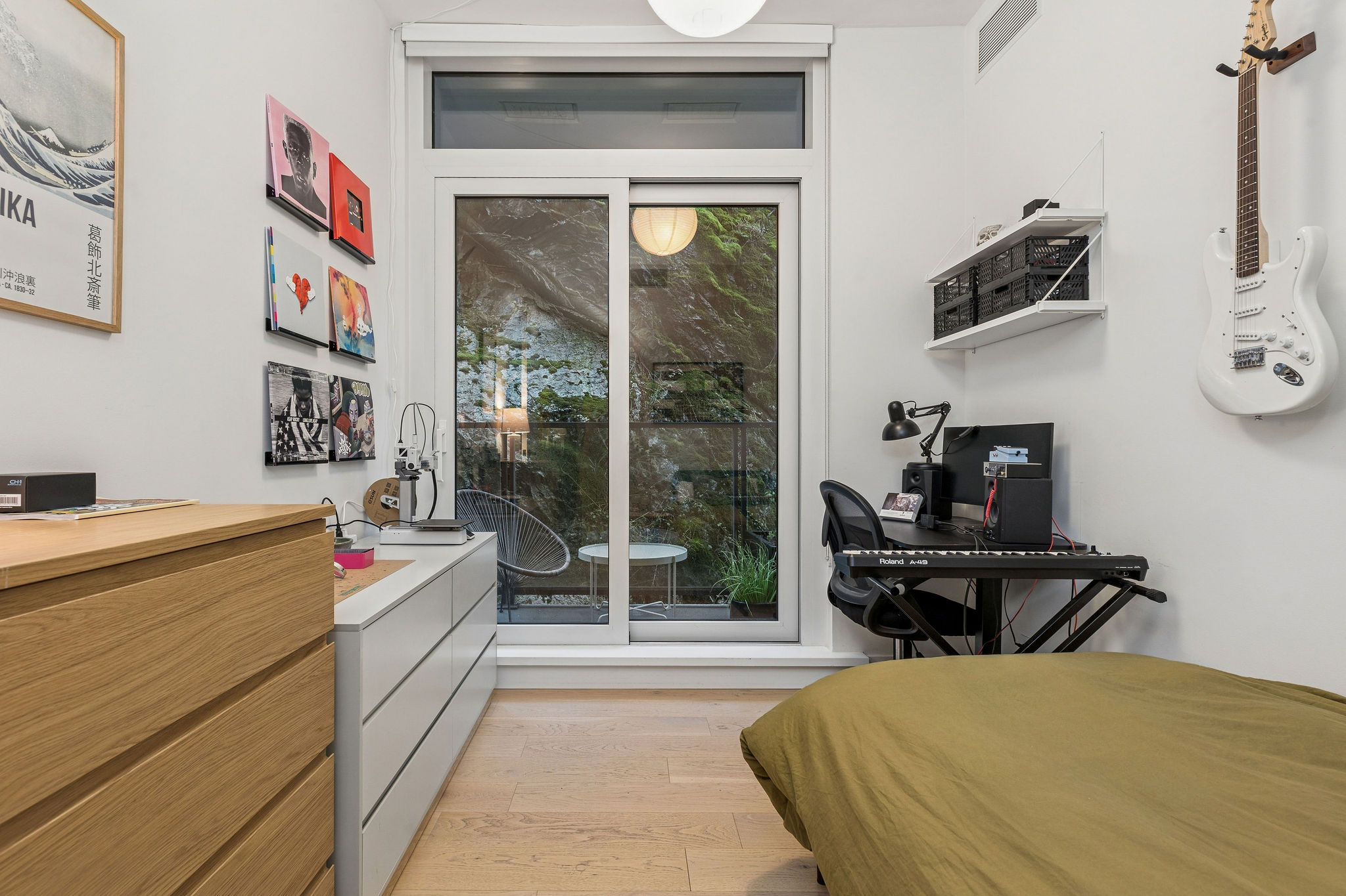 #401 – 6699 Nelson Avenue